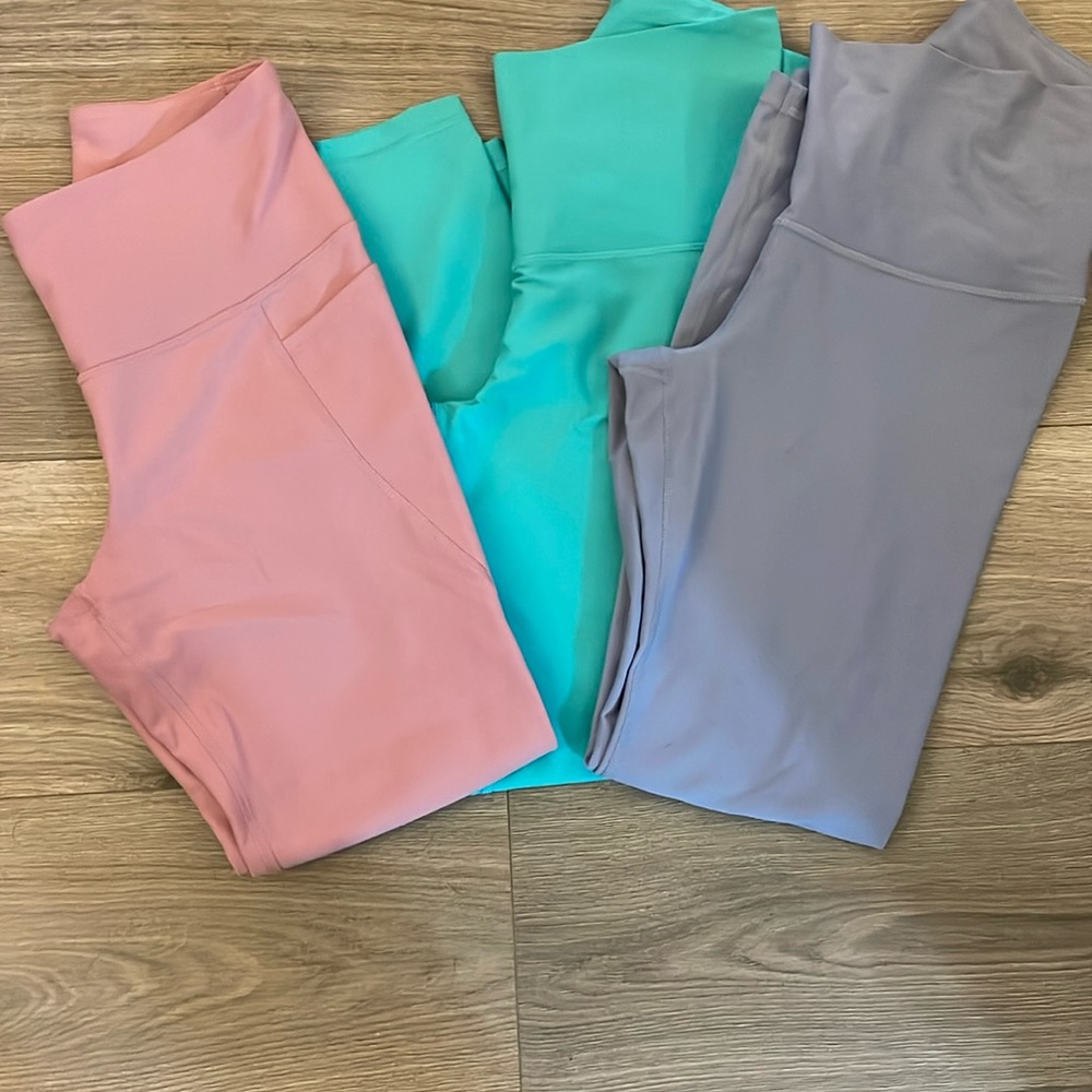 Old Navy Powersoft leggings Lot of 3